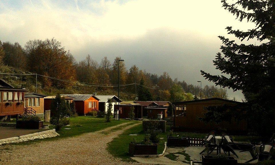 Campeggio Branchetto Hotel Bosco Chiesanuova Eksteriør billede